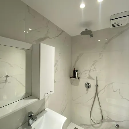 Center Apartment